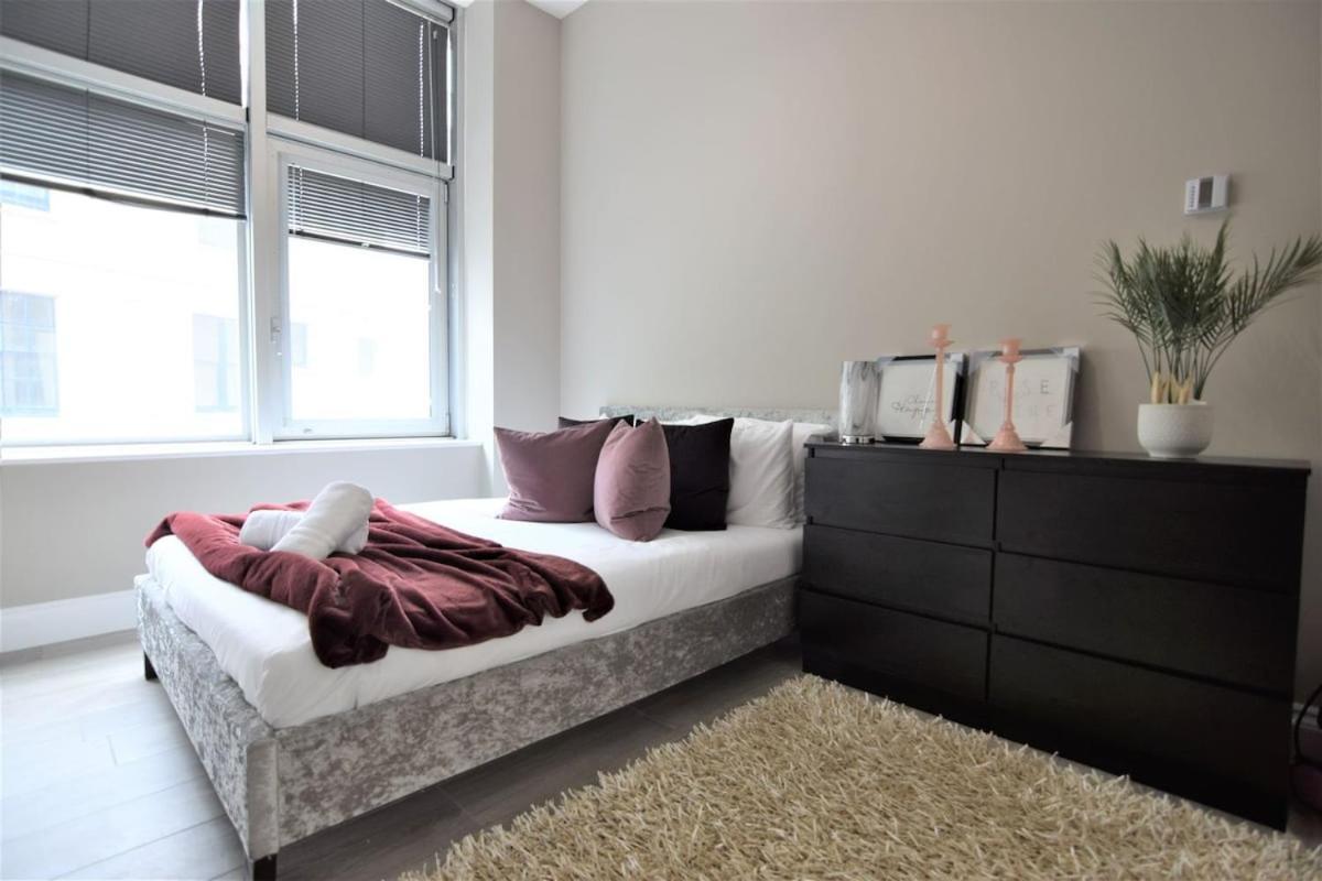 Hazelnut Seafront One Bedroom Bn1gre09 *